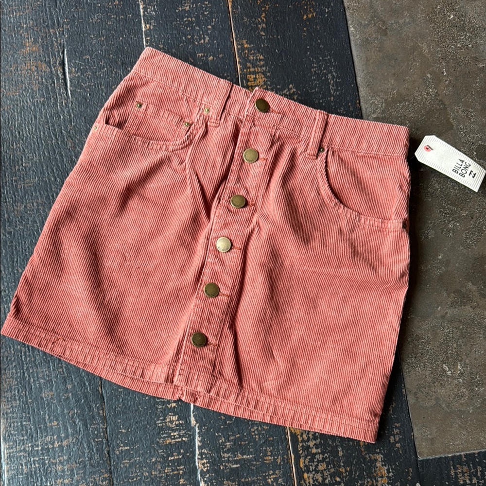 NWT Billabong Rust Corduroy Button-Front Skirt